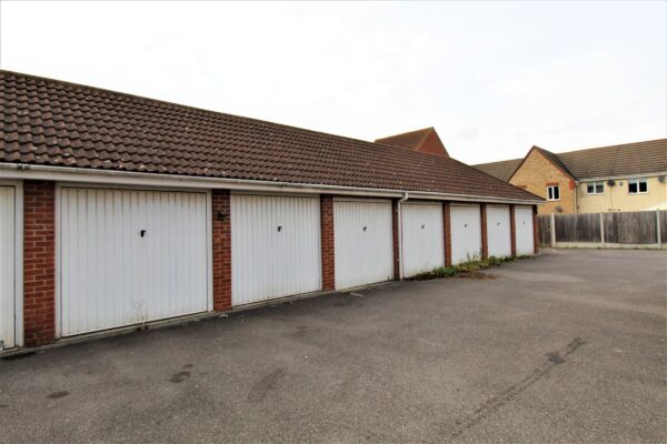 Lennox Close, Chafford Hundred, Grays