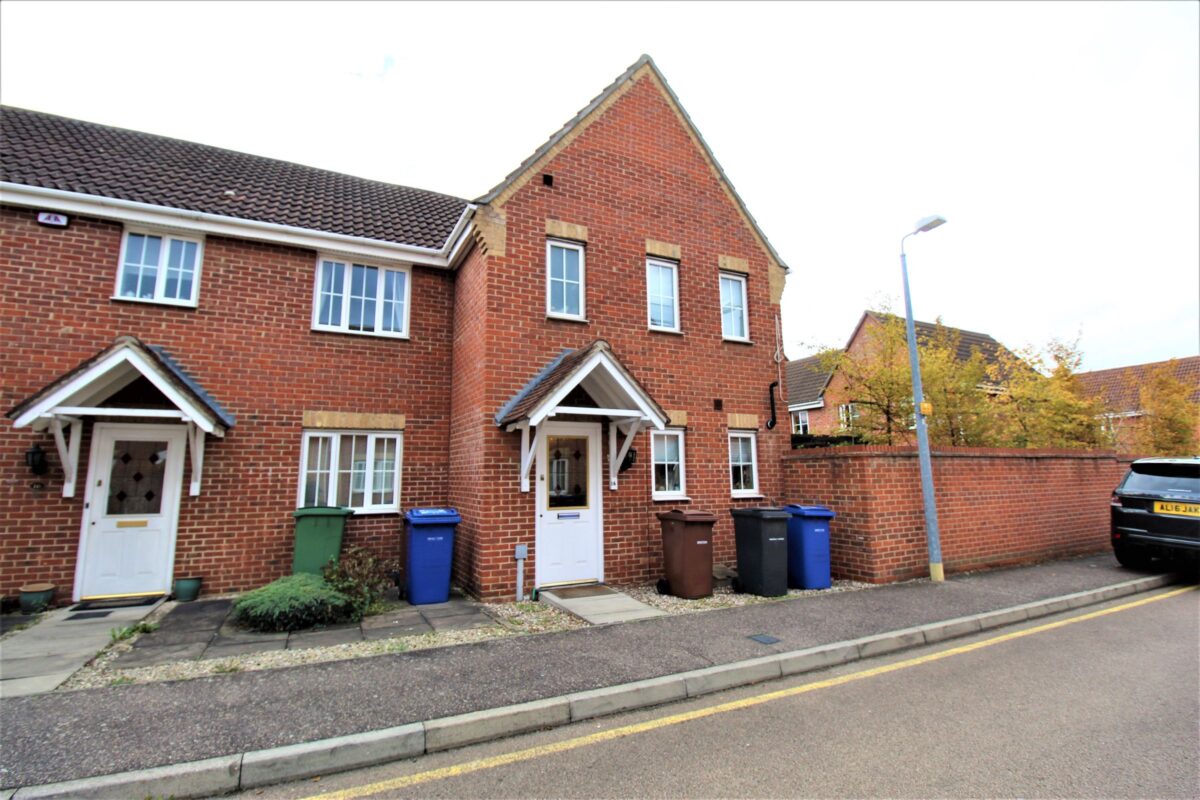 Lennox Close, Chafford Hundred, Grays