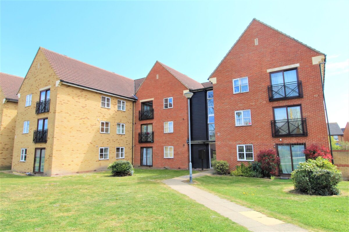 Flat , Nightingale Court, Fleming Road, Chafford Hundred, Grays