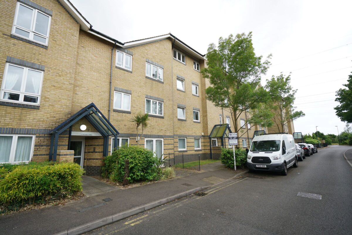 Southwell Close, Chafford Hundred, Grays