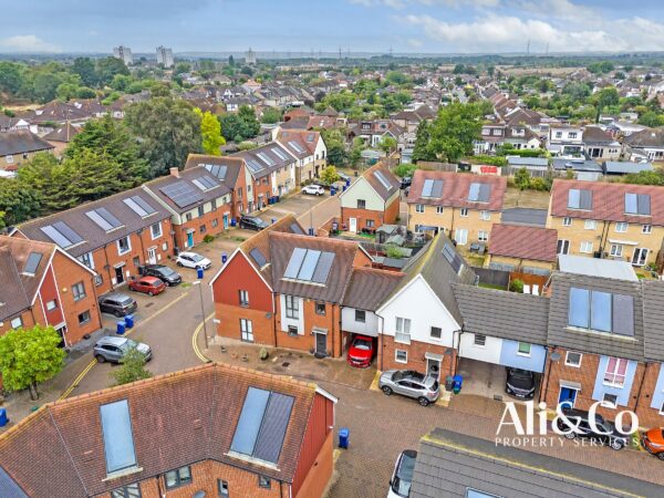 Grangewick Road, Grays