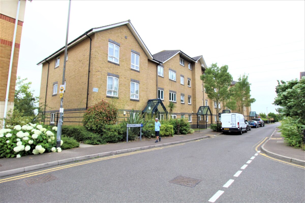 Southwell Close, Chafford Hundred, Grays