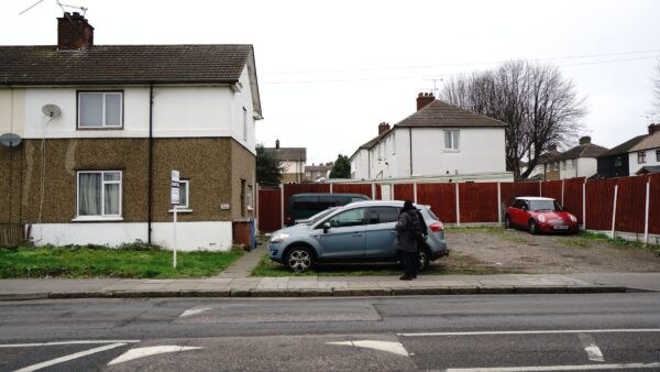 London Road, Grays