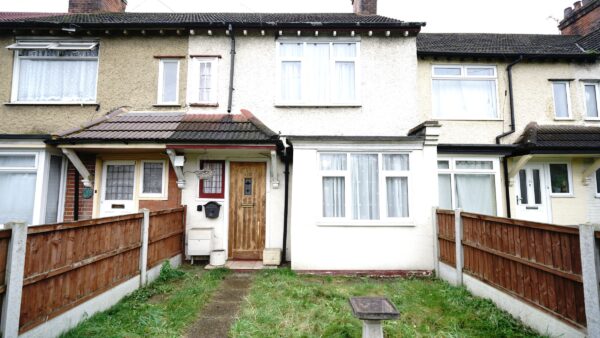 Jarrah Cottages, Purfleet